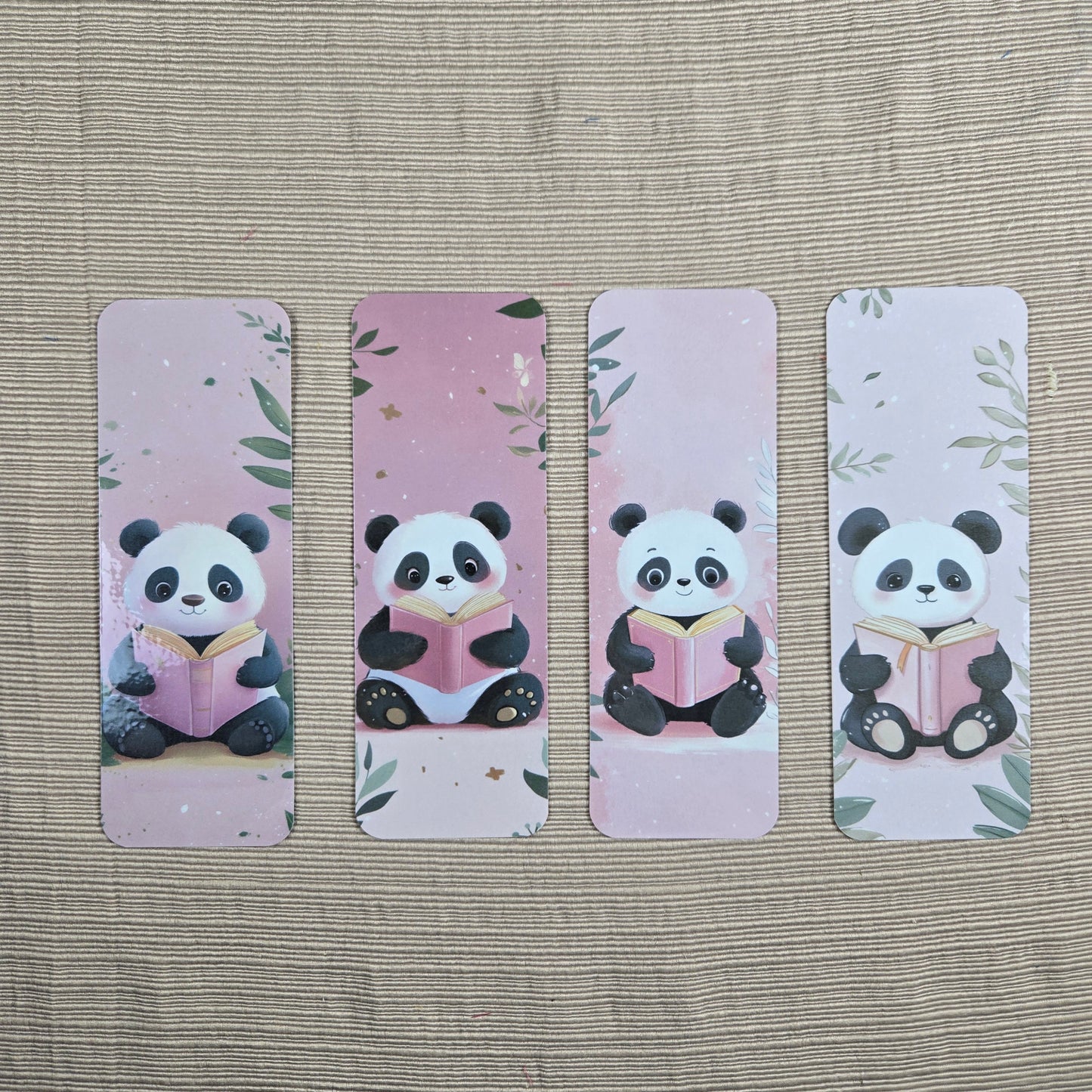 Panda Bookmark