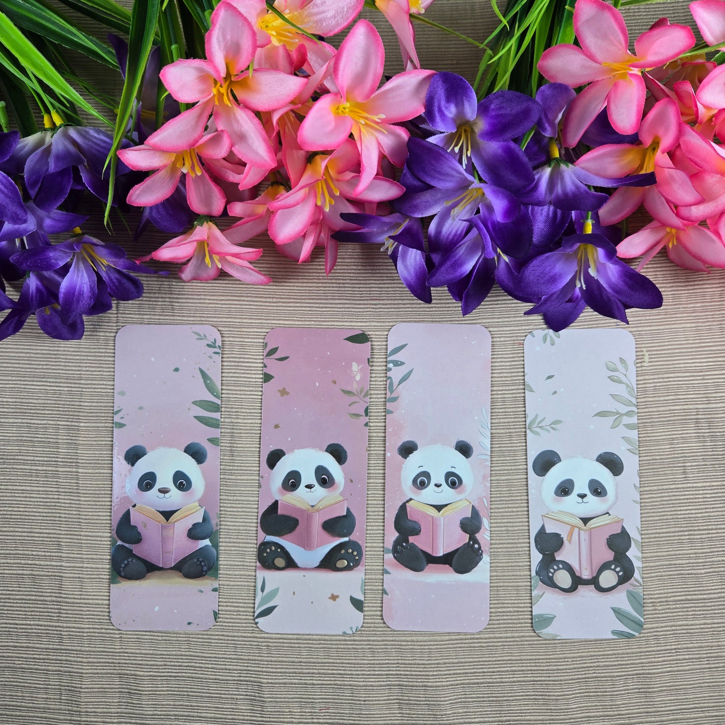 Panda Bookmark