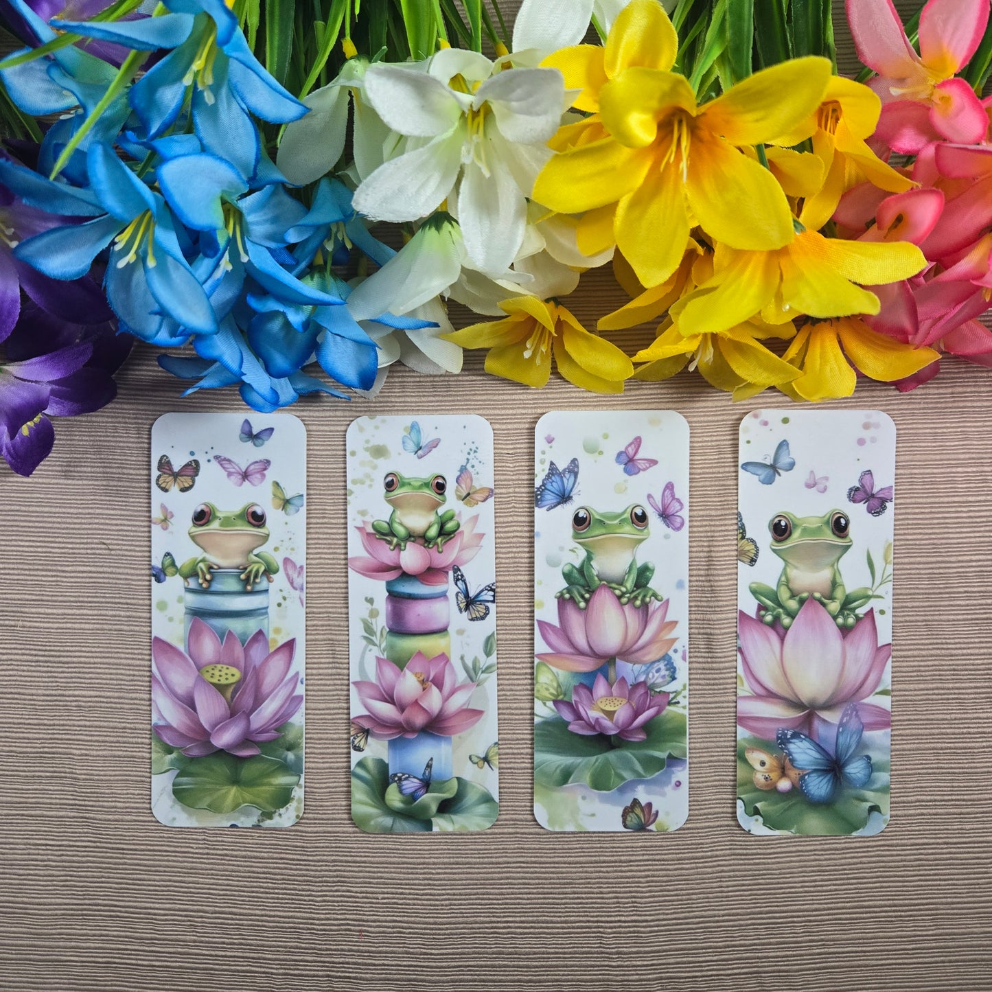 Cute Cartoon Frog Bookmark