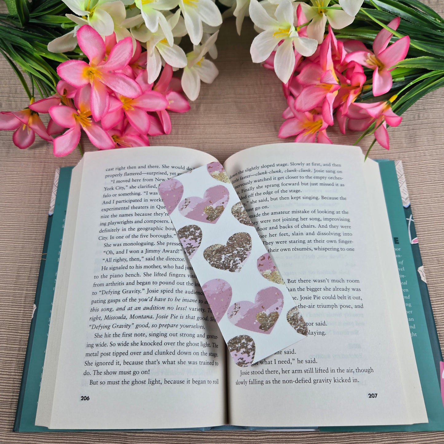 Glitter Heart Bookmark