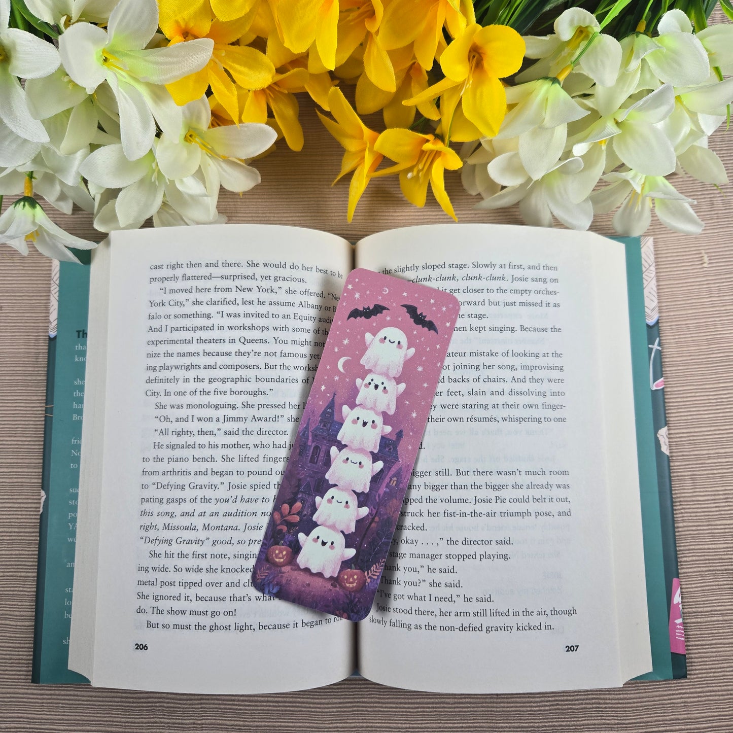 Cute Stacked Ghosts Halloween Bookmark