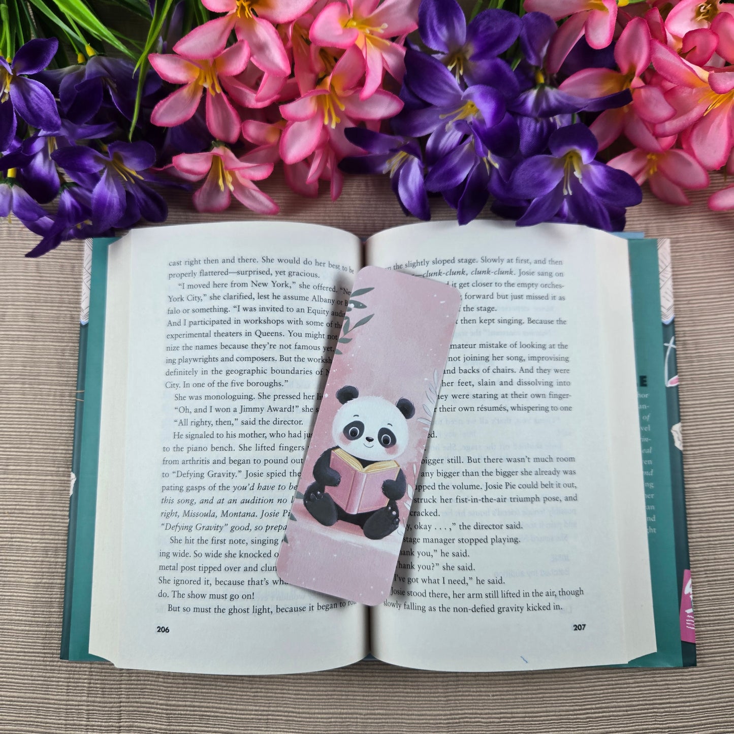 Panda Bookmark