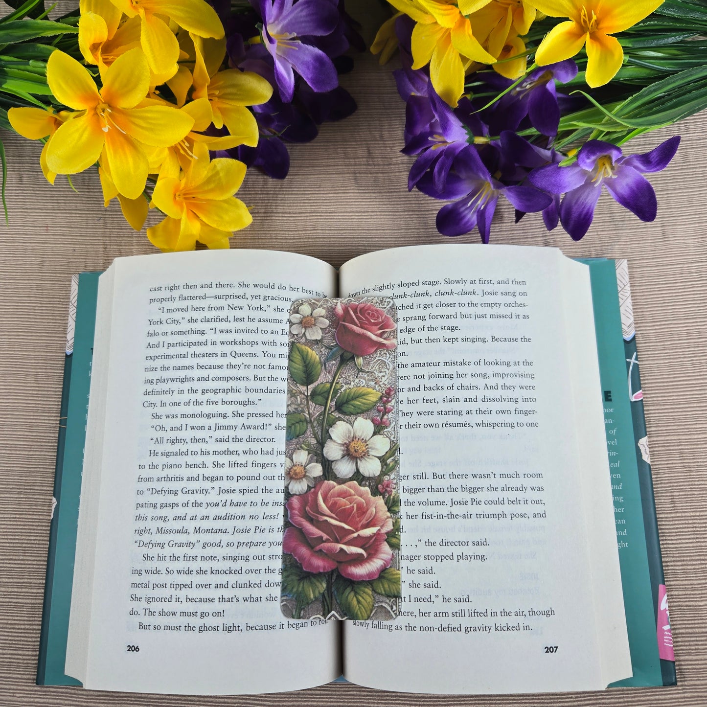 Beautiful Roses Bookmark